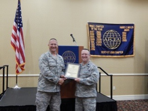 Lt. Col. Lanny Greenbaum, USAF (r), receives an AFCEA Lifetime Membership certificate from Col. Bosko in September.